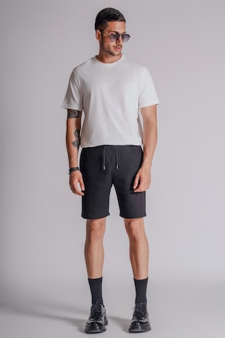 Braccas Erkek Yandan Cepli Beli Lastikli Keten Dokulu Relaxed Fit Jogger Şort Siyah Siyah