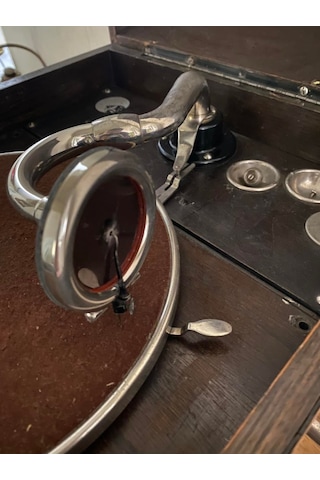 His Master'S Voice 4 Grand Antika Gramafon 049