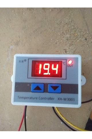 Rexva Xica Dijital Termostatlı Halı Altı Karbon Film Isıtıcı 50 x 80 CM