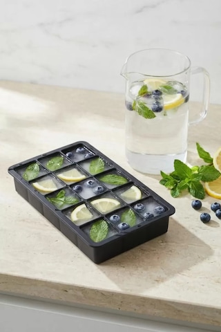 15 Hazneli Silikon Buz Kalıbı & Çok Amaçlı Buzluk Ve Dondurucu Organizeri 12x19 Cm Siyah