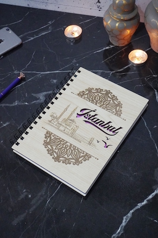 Istanbul Desen Ahşap Defter - Günlük - Çizgisiz Defter Ahşap Rengi Banu - A5 Spiralli Defter