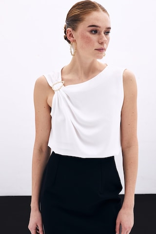 Sateen Tek Omuz Detaylı Bluz - Ekru-135905 Ekru