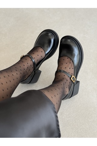 Selin Shoes Nora Kısa Topuklu Bilek Detaylı Gold Aksesuarlı Kadın Loafer- Siyah