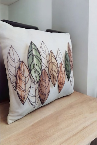 Modern Tarz Dijital Baskılı 4 Lü Dekoratif Kırlent Kılıfı Seti 43x43 Cm Şık Ve Renkli Tasarımlar Ekru