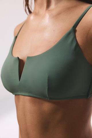 Penti V Bikini Üstü