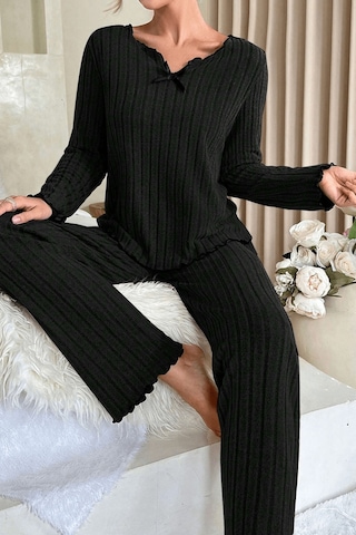 Moda Dua Kadın Siyah Uzun Kollu Fiyonklu Yuvarlak Yaka Mevsimlik Pijama Takımı