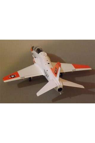 Kinetic K48094 1/48 Ölçek, T-45c Goshawk Us Navy Trainer Cags Tw-1 / Tw-6 Savaş Uçağı, Plastik Model Kiti-56352