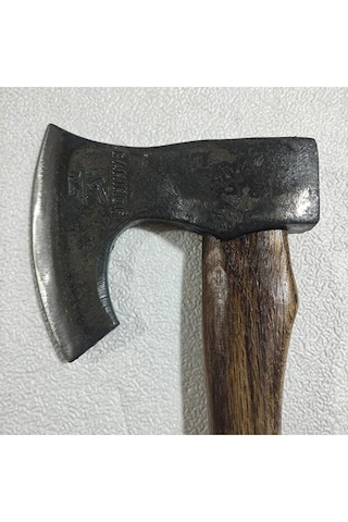 Özel El Yapımı Vernikli Saplı Balta Dövme Çelik Nacak Özel Yapım 1120 Gram Ağırlıkta Keskin Kamp Baltası