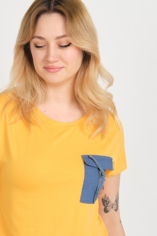 Sistas Kadın Düşük Kol Tek Cep Detaylı Bisiklet Yaka Bluz 24107 Sarı Sari