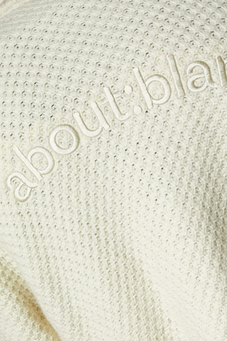 About Blank Bobble Örgü Fermuarlı Flanel Ceket, Kırık Beyaz Yün Karışımı Krem