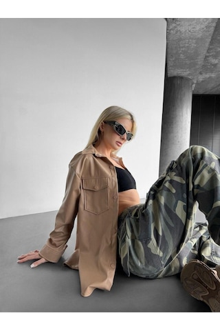 Kadın Bej Oversize Düz Kesim Deri Ceket Bej