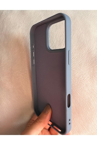 Apple Uyumlu iPhone 16 Pro Logolu İçi Kadife Silikon Lansman Kılıf