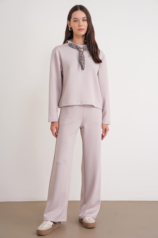 2026 Kadın Fular Detaylı Modal Alt Üst Eşofman Takım Bej Bej