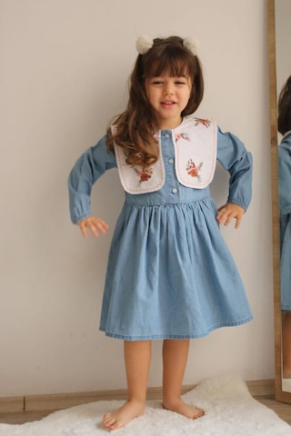 Kız Çocuk Çiçek İşlemeli Kot Elbise 001