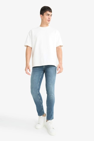 Defacto Pedro Slim Fit Dar Kalıp Normal Bel Dar Paça Jean Pantolon G2615ax25aunm29 Yeşil