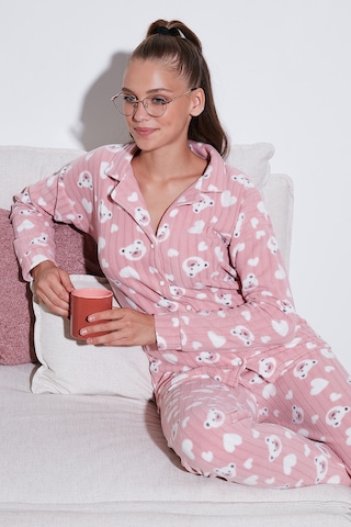 Lela Standart Fit Düğmeli Polarlı Bayan Pijama Takımı 6095617 Pudra