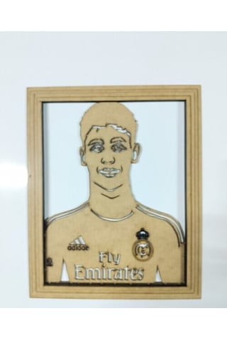 Real Madrid Arda Güler Temalı Led Aydınlatmalı Duvar Çerçevesi
