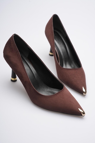 Esatsani Kahverengi Süet Sivri Burun 8 Cm Topuklu Gold Burunluk Detaylı More Stiletto Kadın Ayakkabı Kahverengi Süet