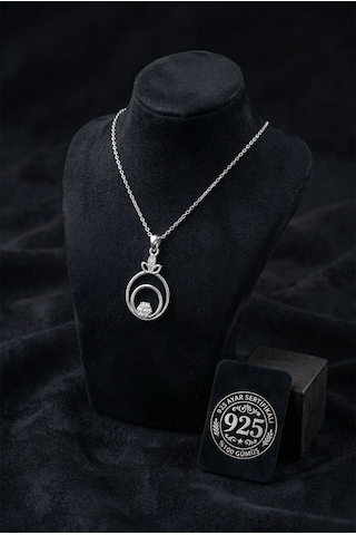 925 Ayar Zirkon Taşlı Rodyum Çiçekli Halka Gümüş Kolye Rzn10064