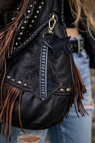 El İşçiliği Yaprak Yıldız Detaylı Denim Çanta Charm Siyah