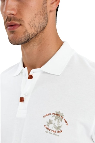 Arma Ar-ma Erkek Polo Yaka Tişört Resim Baskili Örme Kumaş Regular Fit %100 Pamuk 30/1 Çift Toplama Penye Pike Y31374358402 Beyaz-b1