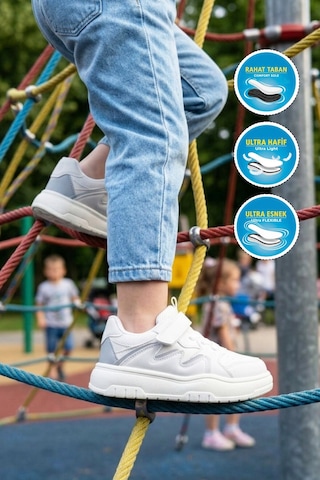 Cool Beyaz-buz Cırtlı Hafif Erkek Çocuk Spor Ayakkabı Odessa P Beyaz - Buz Mavi
