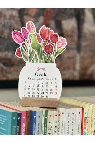 2026 Ahşap Ayaklı Çiçekli Mini Özel Tasarım, Masaüstü Takvim, Lale Çiçek Buketi - Yeni Yıl 2026