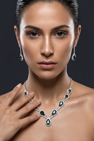 Accessories Hürrem Model Yeşil Taşlı Kolye Küpe Takı Seti Gerdanlık - Gelin Düğün Nişan Abiye Set Gümüş - Yeşil