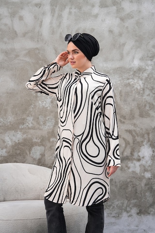 Polologin Butik Dökümlü Siyah Beyaz Gömlek Tunik Beyaz & Siyah