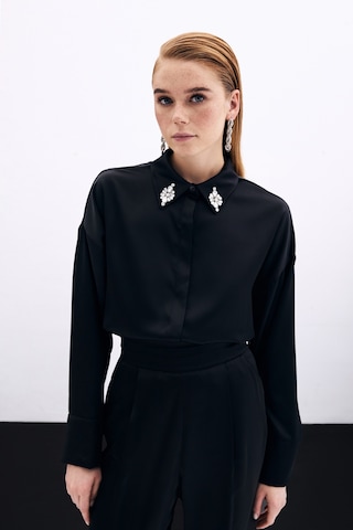 Sateen Aksesuar Detaylı Gömlek - Siyah-135822 Siyah
