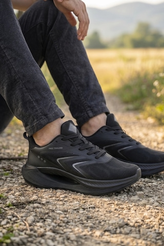 In Step Free Trailing -kömür Ultra Hafif Performans Ve Günlük Erkek Yürüyüş Ayakkabısı Siyah