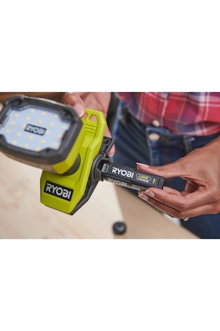 Ryobi Rlc4-0 4v Usb Lityum Akülü Led Aydınlatma Akü Dahil Değildir. 5133006312