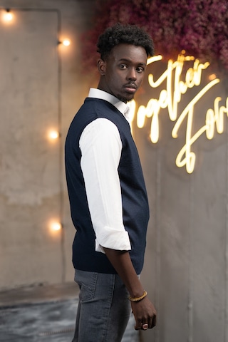 V Yaka Regular Fit Yünlü Kolsuz Triko Süveter Lacivert