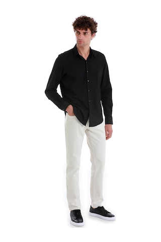 Hatemoğlu Siyah Comfort Fit Düz 100% Pamuk Slim Yaka Uzun Kollu Spor Gömlek 24d190000008 002 Siyah