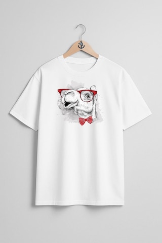 Oversize Komik Deve Ve Gözlük Ve Papyon Göğüs Tasarımlı Unisex T-shirt Beyaz