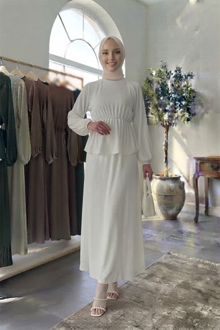 Maşuka Bürümcük Kumaş Bel Büzgülü Peplum Üst Ve Maksi Etekli Şık Ve Rahat Tesettür İkili Takım Beyaz Beyaz