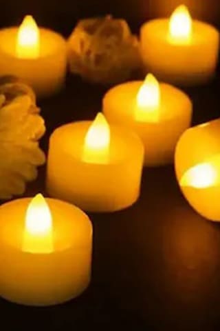 Led Mum 4 Adet Ledli Mum Model Işıklı Tealight Mum Pilli Beyaz