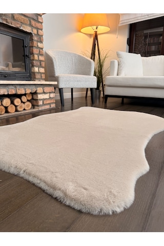 Ultra Soft Bej Yumuşak Dokulu Peluş Halı Asimetrik