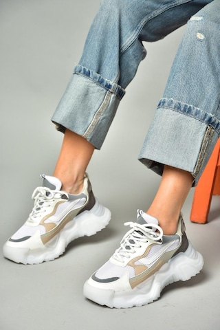 Fox Shoes S312612404 Beyaz Kumaş Kalın Tabanlı Spor Ayakkabı Sneakers Beyaz