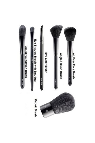 Avon Büyük Yüz Fırçası