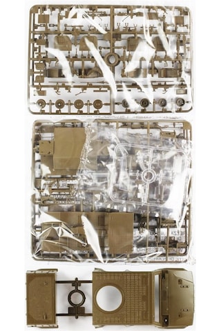 Italeri 6504s 1/35 Ölçek, Lmv Lince Zırhlı Aracı, Plastik Model Kiti-51163