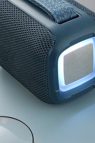 Ayarlanabilir Renkli Işıklı El Askılı Bluetooth Hoparlör Speaker Süper Bass 339
