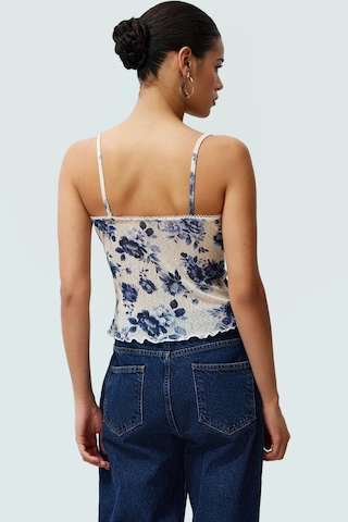 Ersefa İnce Askılı Çiçekli Crop Bluz Rahat Şık Ve Yazlık Polyester Örme Mavi