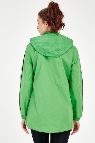 Maraton Sportswear Regular Kadın Kapşonlu Uzun Kol Basic Yeşil Ceket 19353 YESIL Yeşil