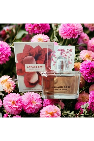 Armand Basi Lovely Blossom Kadın Parfüm EDT 100 ML