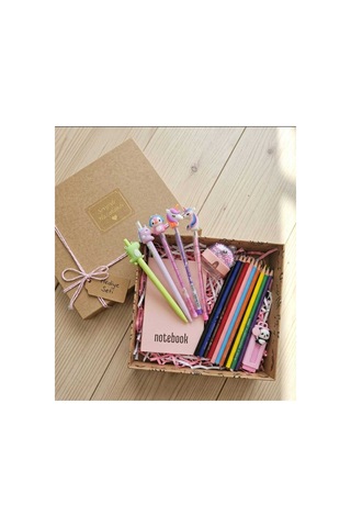 Pembe Unicorn Ve Arkadaşları Boyama Kalemli Doğum Günü Hediye Kırtasiye Seti