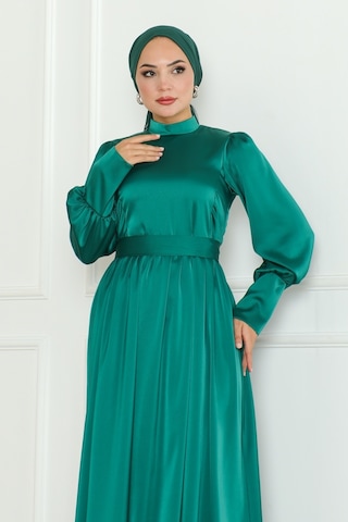 Kuşaklı Saten Abiye 1136 - Zümrüt Yeşili