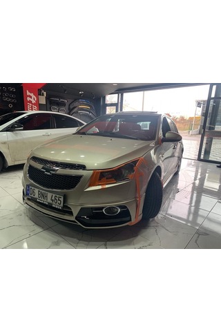 chevrolet cruze ön tampon eki ( makyalı )----- fibersan tuning