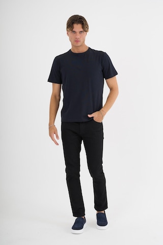 Erkek Lacivert %100 Pamuklu Standart Kalıp Likralı Basic T-shirt Siyah