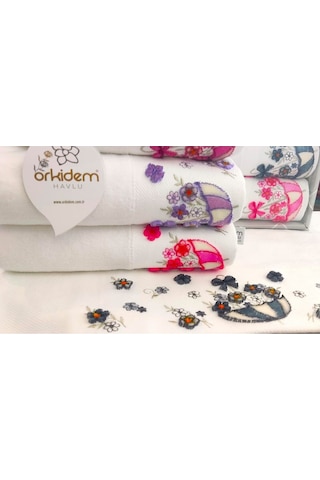 6.lı Set Annem 50x90 Cm. Özel Tafting Nakışlı Kadife Doku Çeyizlik Lüks Havlu Seti Beyaz Beyazşemsiye Beyaz